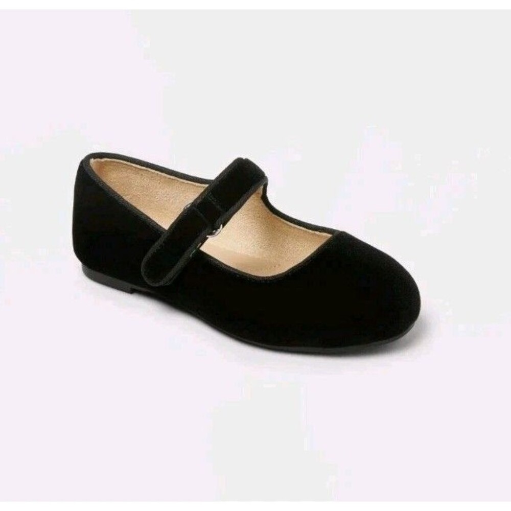 Sold!! Cat & Jack Toddler Addy Ballet Flats - Black